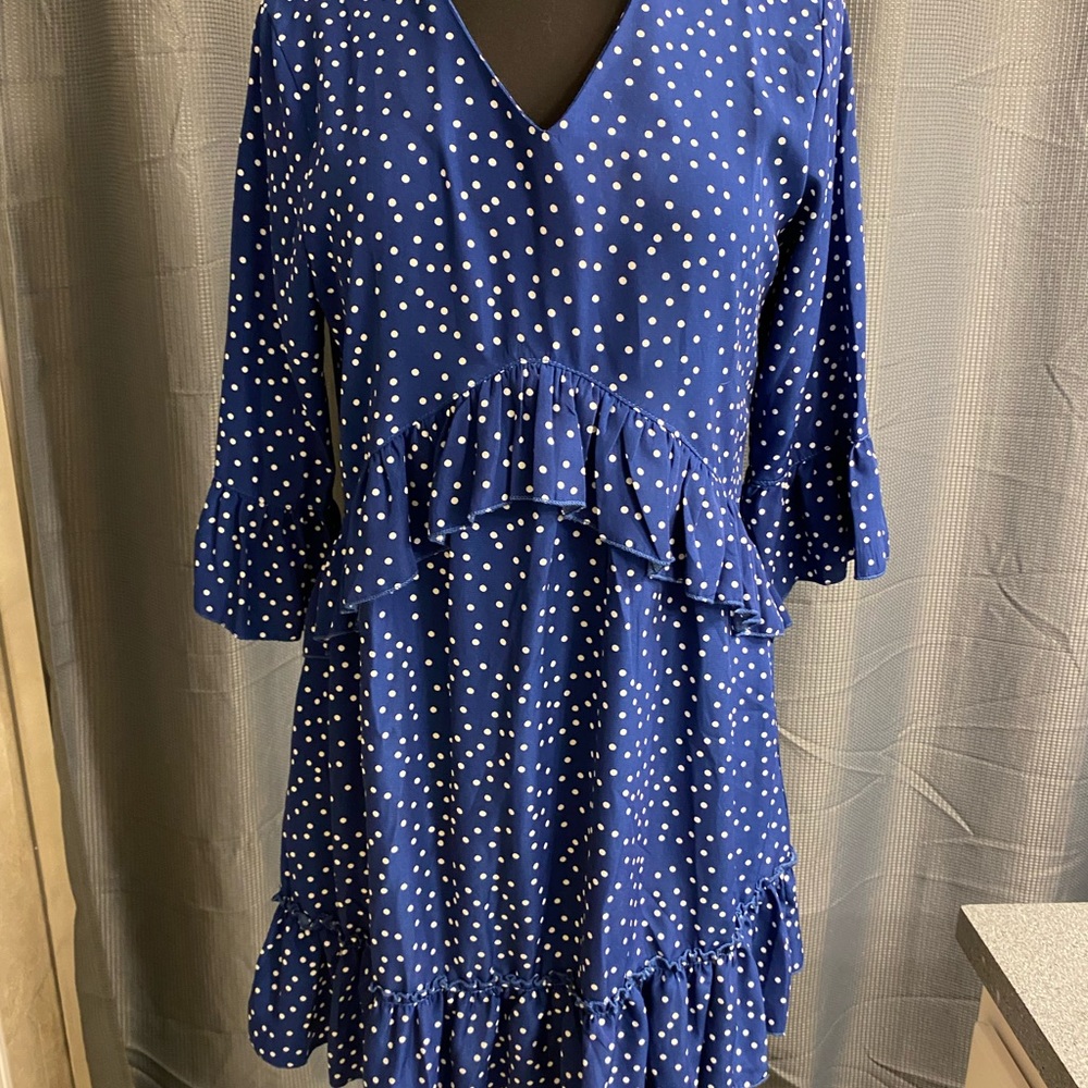 Very cute women’s navy blue and white polkadot dress with ruffles size small